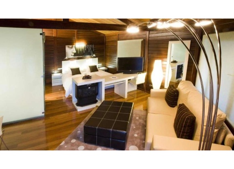 Escapade en famille avec billets pour Warner - 16