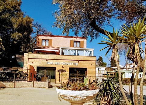 Camping Parc des Fontanettes, 4* - 8