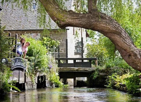 Flower Camping le Kergariou, 3* - 42