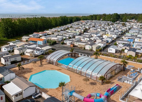 Camping Les Rouillères, 4* - 7