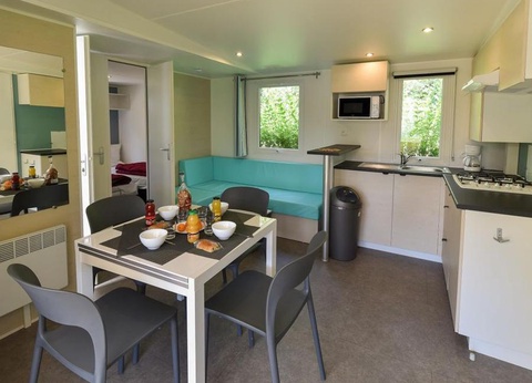 Flower Camping le Kergariou, 3* - 186