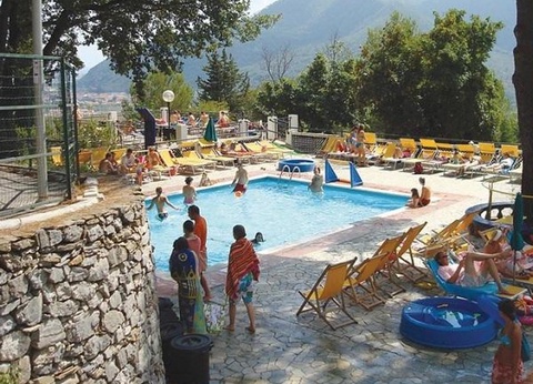 Camping Villaggio C'Era Una Volta, 3* - 5