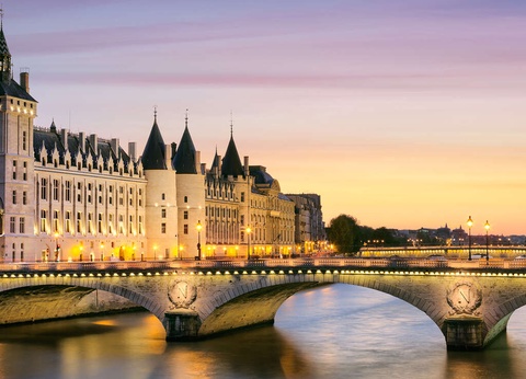 Week-end détente à Paris à deux pas de la Tour Eiffel - 4* - 26