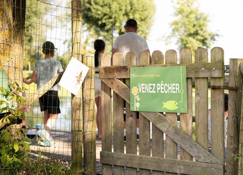 Camping Sites et Paysages - L'Etang de Brissac, 4* - 50