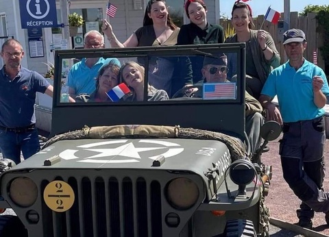 Flower Camping Omaha Beach, 3* - 30