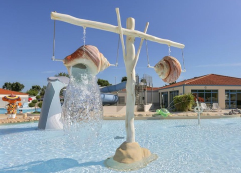 Camping Les Aventuriers de la Calypso, 4* - 7