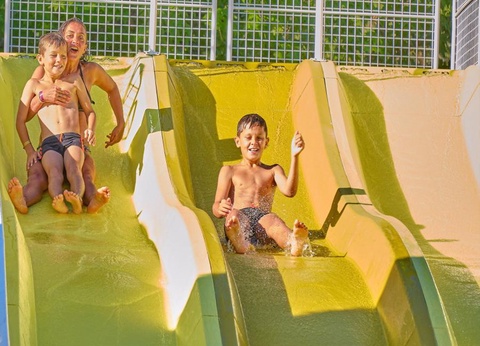 Camping Mayotte Vacances, 5* - 6