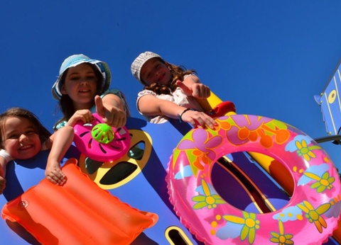 Camping La Roseraie, 4* - 5