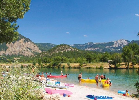 Camping le Lac Bleu - Ciela Village, 3* - 10