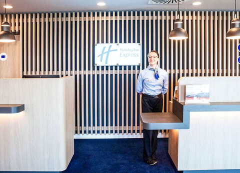 Profitez de deux jours d'amusement et laissez-vous surprendre par Europa Park (billet 2 jours) - 3* - 9