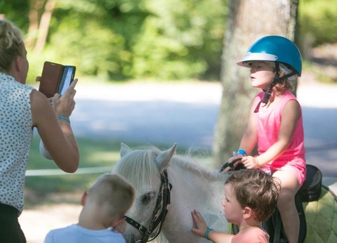 Camping Les Gorges Du Chambon - Ciela Village, 4* - 50
