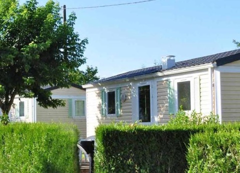 Camping La Bourgnatelle, 3* - 40