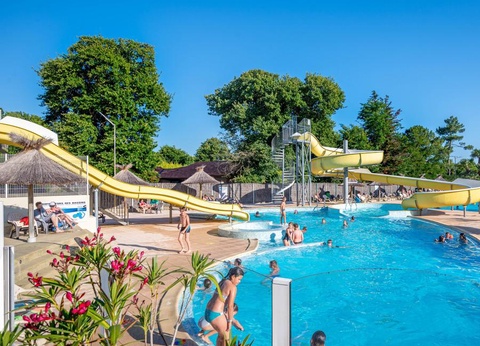 Flower Camping Au Bois des Biches, 4* - 5