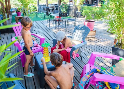 Flower Camping Le Soleil des Bastides, 3* - 13