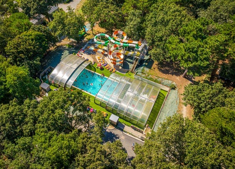 Camping Les Ajoncs d'Or, 4* - 42