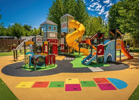 Camping Les Pirons 5* - 38