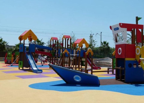 Camping Stel - Roda de Bara, 4* - 42