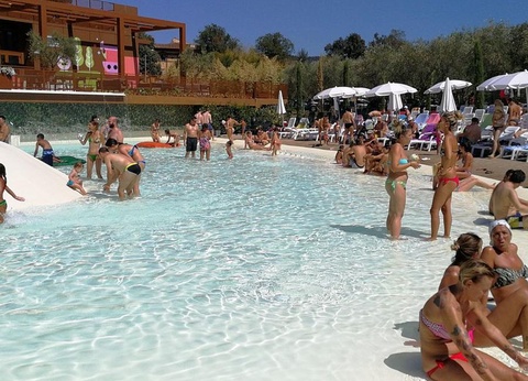 hu Firenze Camping in Town - 13