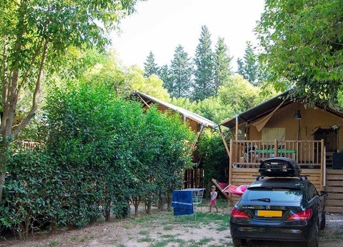 Camping Les Pêcheurs, 4* - 52