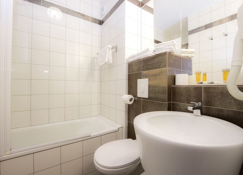 SOWELL Family Les Bergers 3* - 7