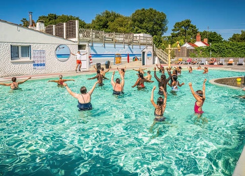 Camping Riez à la vie 4* - 22