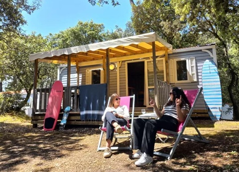 Camping Parfums d'Eté 4* - 99