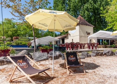 Camping les Etangs du Plessac 4* - 9