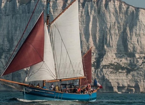 Camping Village de Reneville, 3* - 33