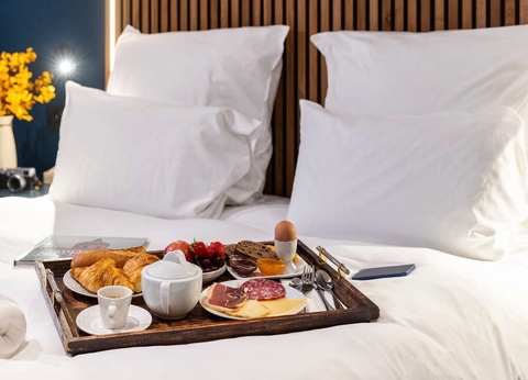 Un souvenir romantique autour d'une table, au centre de Toulouse - 4* - 17