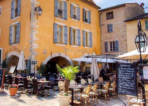 ÉVasion et charme dans le village provençal de Valbonne - 3* - 2