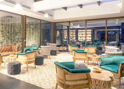 Détendez-vous dans le Parc Naturel de Serralada dans un hôtel 5* avec accès aux Bains arabes AIRE - 5* - 5