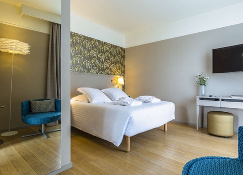 Escapade en chambre supérieure au coeur de Nantes - 4* - 10