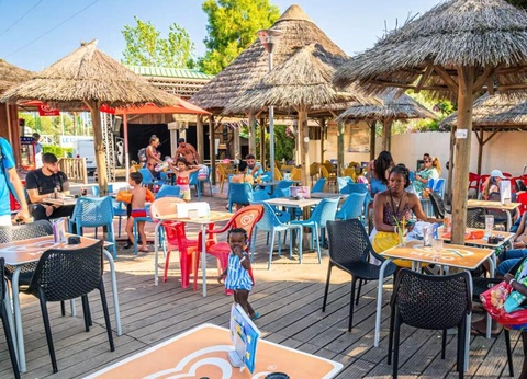 Camping Le Clos Virgile, 4* - 251