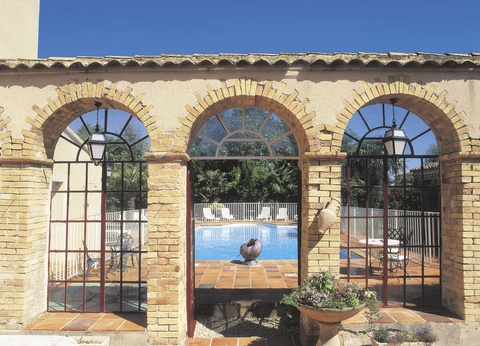 Séjour à Avignon avec entrées au Parc Spirou (6 minutes en voiture) - 3* - 5