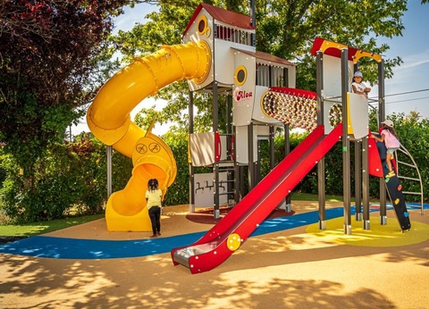Camping Le Nid d'Eté, 4* - 133