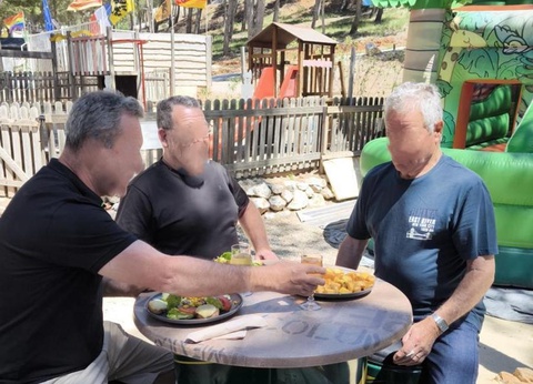 Camping Le Bois de Pins, 3* - 22