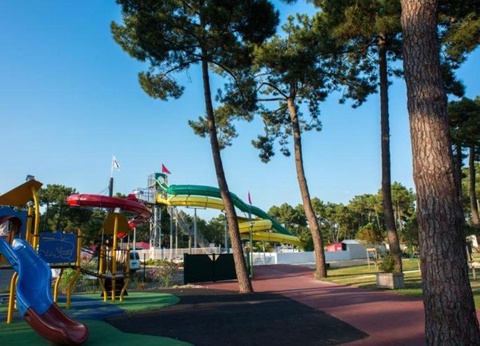 Camping Bonne Anse - Funpass non inclus 4* - 31