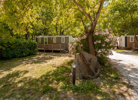 Flower Camping Les Tomasses, 4* - 10