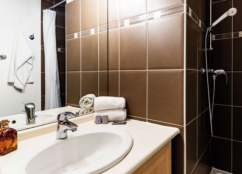 Résidence Lagrange Le Domaine de L'Ardoisière 4* - 17