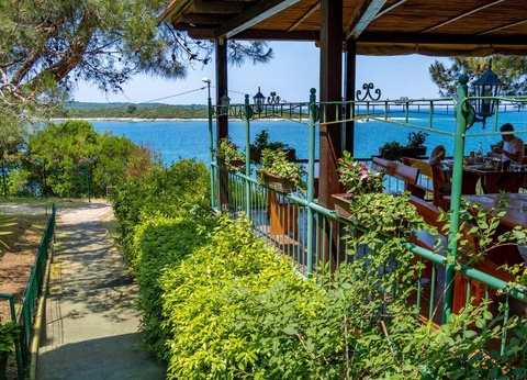 Brioni Sunny Camping - 13