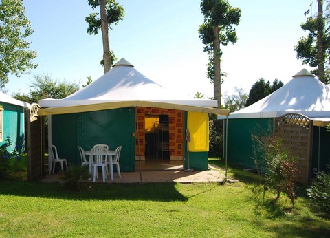 Camping Le Mont-Viron 3* - 5