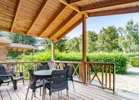 Flower Camping du Lac de la Seigneurie, 3* - 25