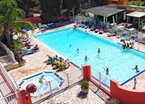 Camping Les Lauriers Roses, 4* - 31