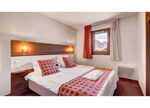 Vivez une parenthèse alpine entre nature et convivialité (1 nuit) - 3* - 13