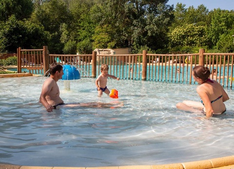 Camping du Pont d'Avignon, 4* - 19