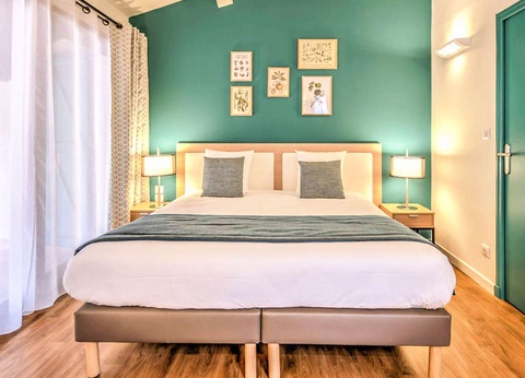 Séjour de charme en famille avec dîner et entrées au Zoo de la Barben près de Marseille - 3* - 11