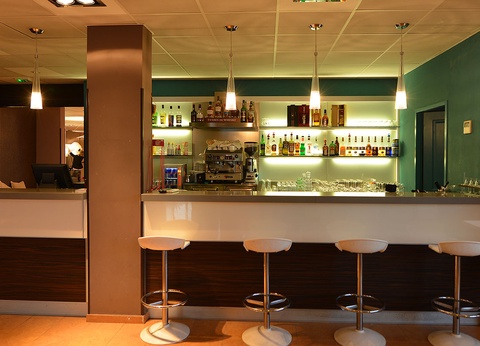 TUI Sélection Hôtel Résidence Les Calanques 3* - Formule vols + transferts + hébergement - 20