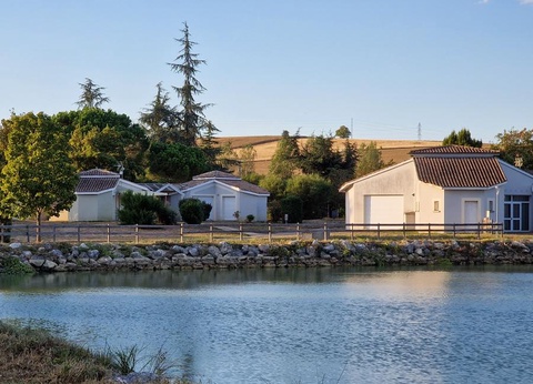 Camping Le Lomagnol, 3* - 47