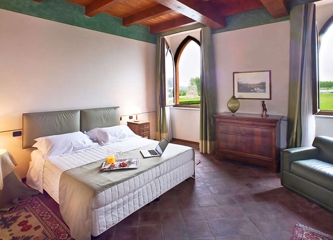 Hôtel dans le territoire des Langhe, patrimoine de l'UNESCO, avec petit déjeuner inclus - 4* - 26