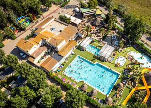 Camping Le Clos Virgile, 4* - 250